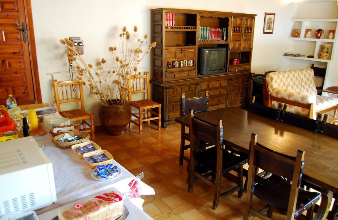 La Noguera Hotell Palomera Exteriör bild